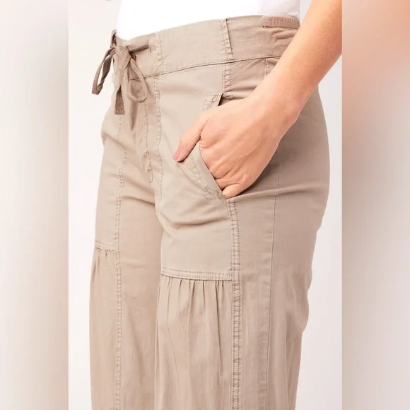 SOLD - Picture 3 of 6